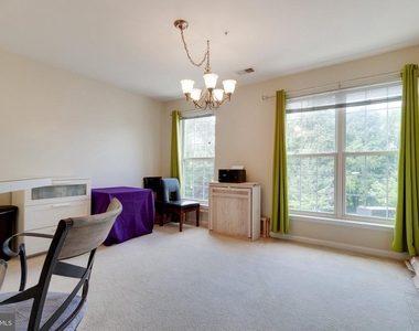 12729 Faircrest Court - Photo Thumbnail 15