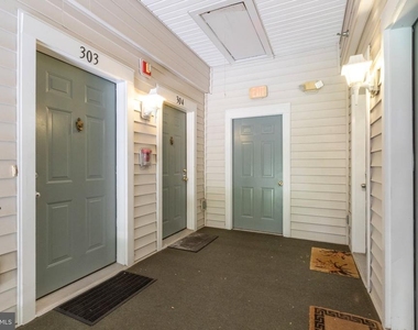 12729 Faircrest Court - Photo Thumbnail 7