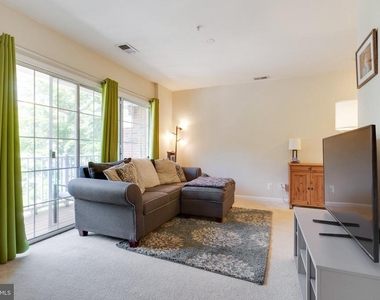 12729 Faircrest Court - Photo Thumbnail 11