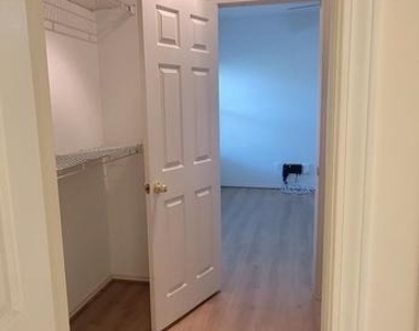 4401 Sedgehurst Drive - Photo Thumbnail 9