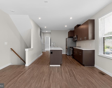 5851 Columbia Pike - Photo Thumbnail 8
