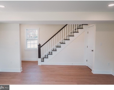 449 Falmouth Street - Photo Thumbnail 15