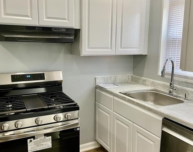 727 S Fayette Street - Photo Thumbnail 7