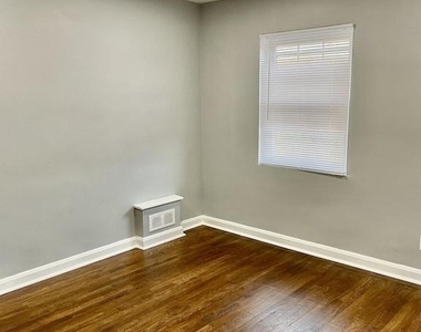 727 S Fayette Street - Photo Thumbnail 10