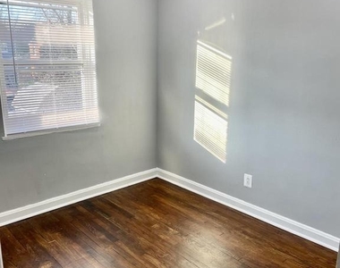 727 S Fayette Street - Photo Thumbnail 12