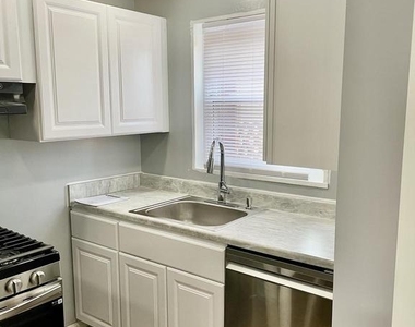 727 S Fayette Street - Photo Thumbnail 5