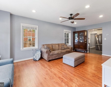 1225 S Buchanan Street - Photo Thumbnail 2