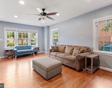 1225 S Buchanan Street - Photo Thumbnail 4