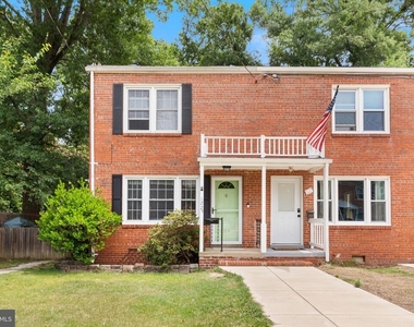 1225 S Buchanan Street - Photo Thumbnail 1