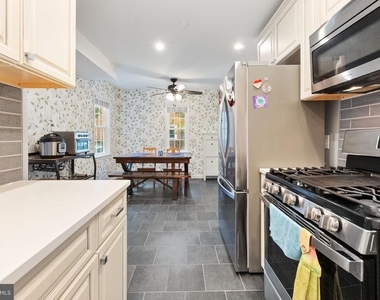 1225 S Buchanan Street - Photo Thumbnail 9