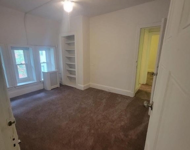 4041 Baltimore Avenue - Photo Thumbnail 2
