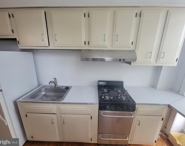 4041 Baltimore Avenue - Photo Thumbnail 3