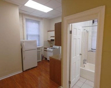 4015 Pine Street - Photo Thumbnail 4