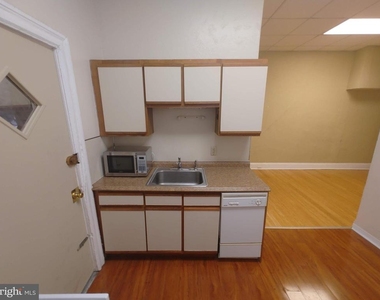 4015 Pine Street - Photo Thumbnail 6