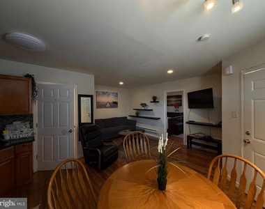 7103 Rising Sun Avenue - Photo Thumbnail 2