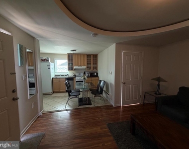 7103 Rising Sun Avenue - Photo Thumbnail 2