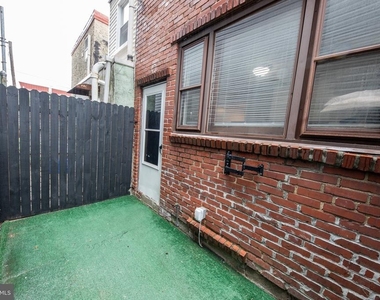 2924 Salmon Street - Photo Thumbnail 33