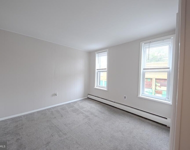 2924 Salmon Street - Photo Thumbnail 17