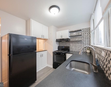 2924 Salmon Street - Photo Thumbnail 10