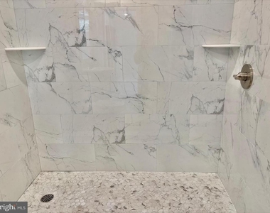 5356 Cedar Avenue - Photo Thumbnail 13