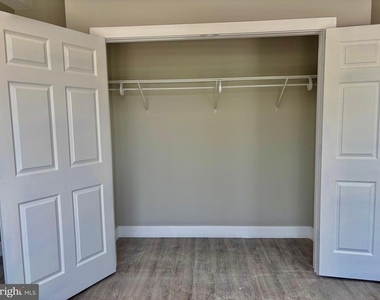 5423 Baltimore Avenue - Photo Thumbnail 6