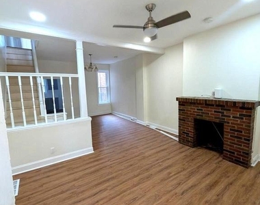 5609 Walton Avenue - Photo Thumbnail 2