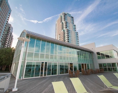 901 N Penn Street - Photo Thumbnail 7