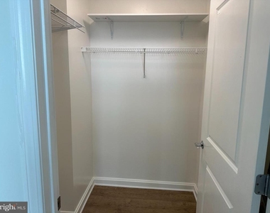 901 N Penn Street - Photo Thumbnail 33