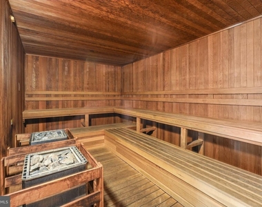 901 N Penn Street - Photo Thumbnail 14