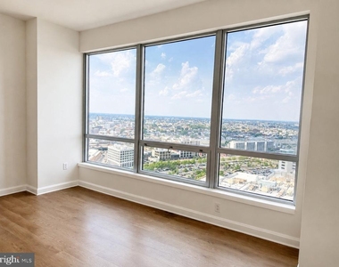 901 N Penn Street - Photo Thumbnail 27