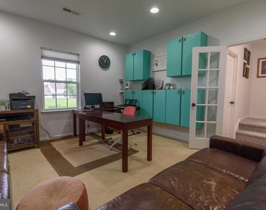 303 Ellison Drive - Photo Thumbnail 28