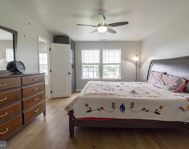 303 Ellison Drive - Photo Thumbnail 24