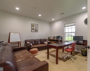 303 Ellison Drive - Photo Thumbnail 27