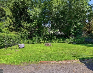 107 Plant Avenue - Photo Thumbnail 1