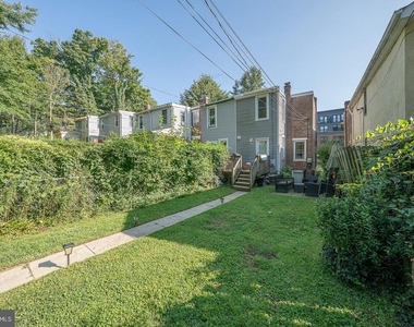 431 W Baltimore Avenue - Photo Thumbnail 39