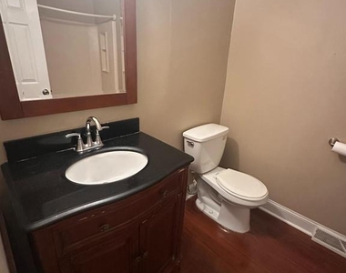 205 Bernard Ct - Photo Thumbnail 32