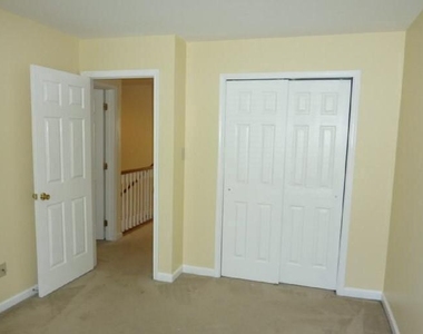 331 Galway Drive - Photo Thumbnail 29