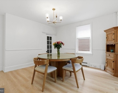 132 Jackson Street - Photo Thumbnail 6