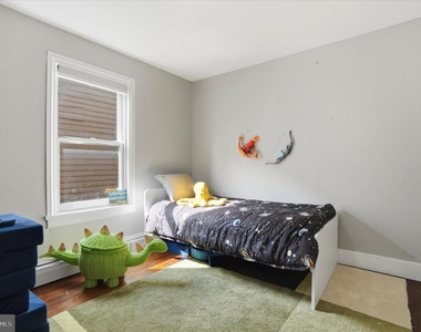 132 Jackson Street - Photo Thumbnail 16