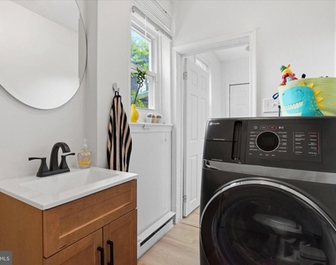 132 Jackson Street - Photo Thumbnail 13