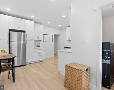 132 Jackson Street - Photo Thumbnail 12