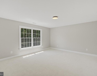 9 Timber Green Court - Photo Thumbnail 20