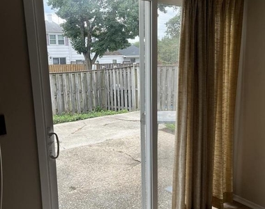 12709 Marquette Lane - Photo Thumbnail 16