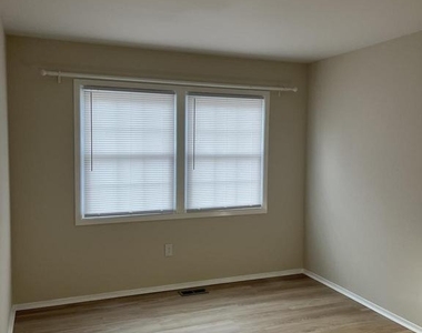 12709 Marquette Lane - Photo Thumbnail 28