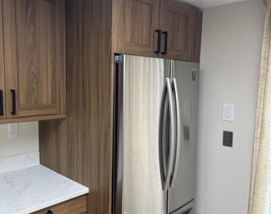 12709 Marquette Lane - Photo Thumbnail 15