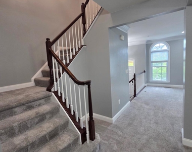 4121 Chariot Way - Photo Thumbnail 5