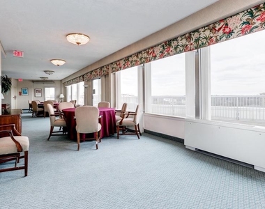 10201 Grosvenor Place - Photo Thumbnail 23