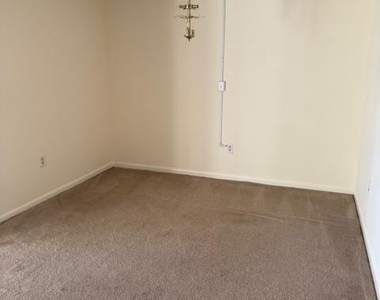 5860 Thunder Hill Road - Photo Thumbnail 22