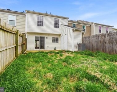 5735 Sunset View Lane - Photo Thumbnail 32