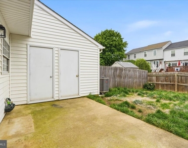 5735 Sunset View Lane - Photo Thumbnail 29
